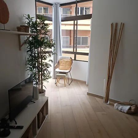 Yourcanterasbeachapartment *