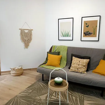Yourcanterasbeachapartment *
